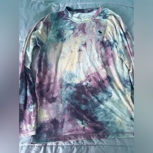 Abercrombie kids long sleeve in great condition only wore a few times